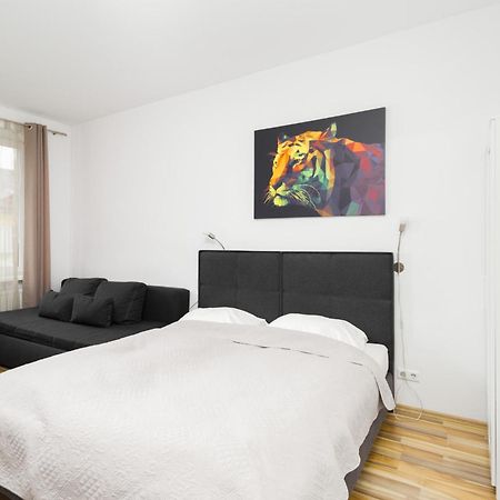 Apartment Huglgasse เวียนนา ภายนอก รูปภาพ