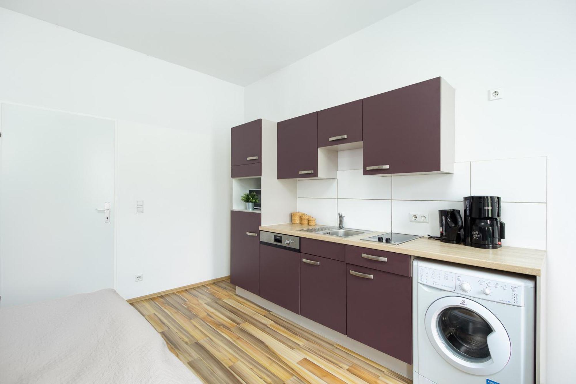 Apartment Huglgasse เวียนนา ภายนอก รูปภาพ
