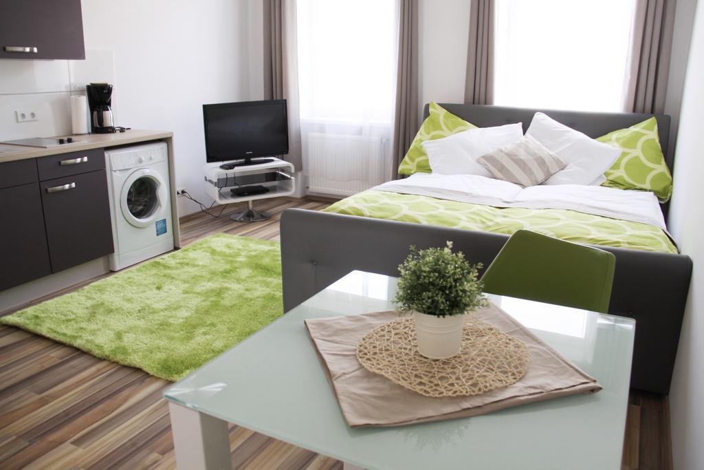 Apartment Huglgasse เวียนนา ภายนอก รูปภาพ