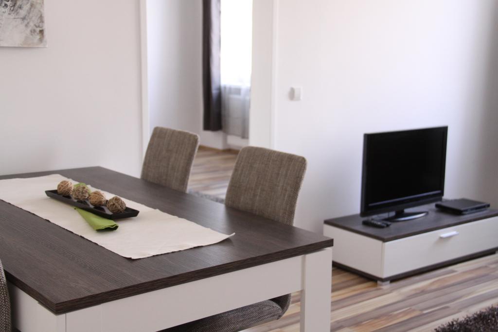 Apartment Huglgasse เวียนนา ภายนอก รูปภาพ