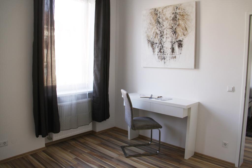 Apartment Huglgasse เวียนนา ภายนอก รูปภาพ