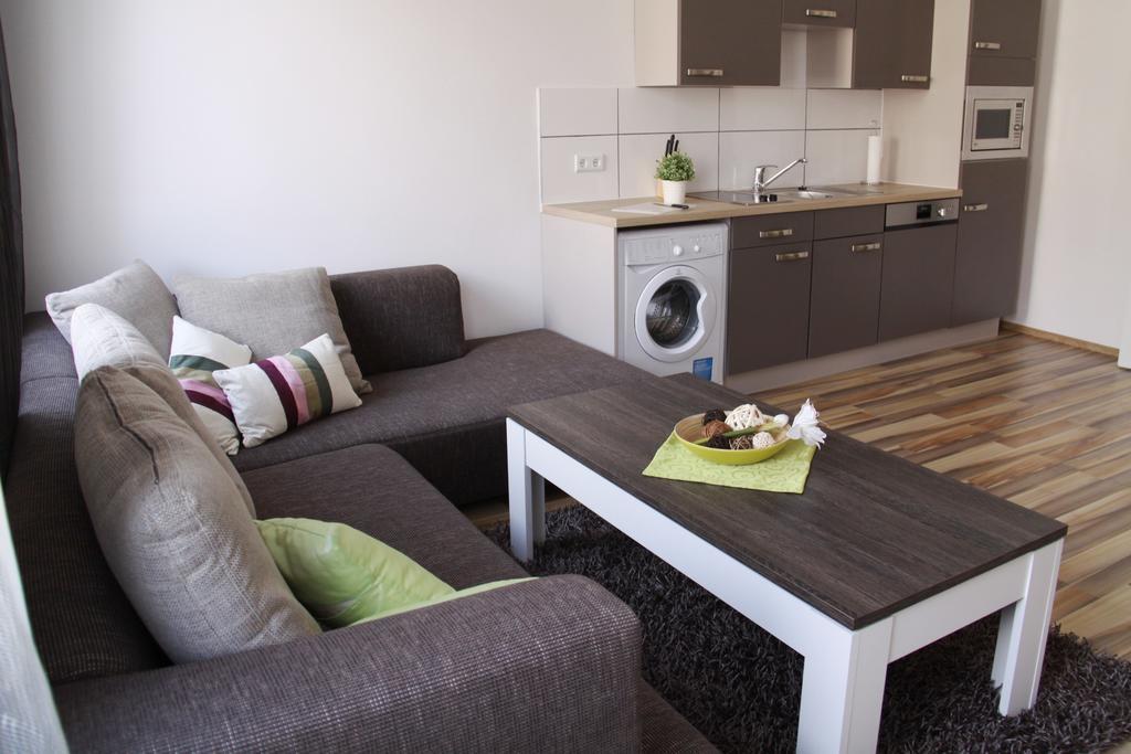 Apartment Huglgasse เวียนนา ภายนอก รูปภาพ
